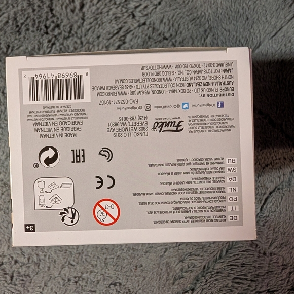 Funko Pop! Mary Sanderson Vinyl Figure - Picture 5 of 6